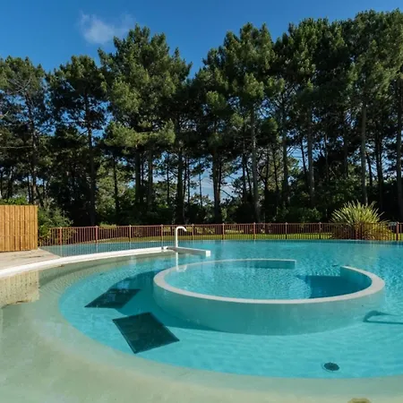 Les Pins - Maeva - 2 Pieces 6 Personnes - Prestige Mae-6659 * Lacanau